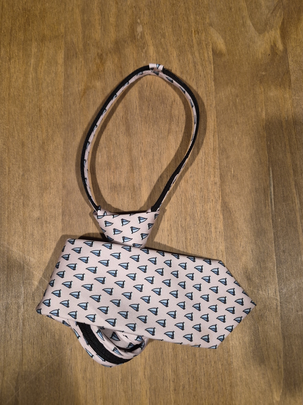 Children's Clip-On Tie in Light Pink with Blue Sailboat Pattern
